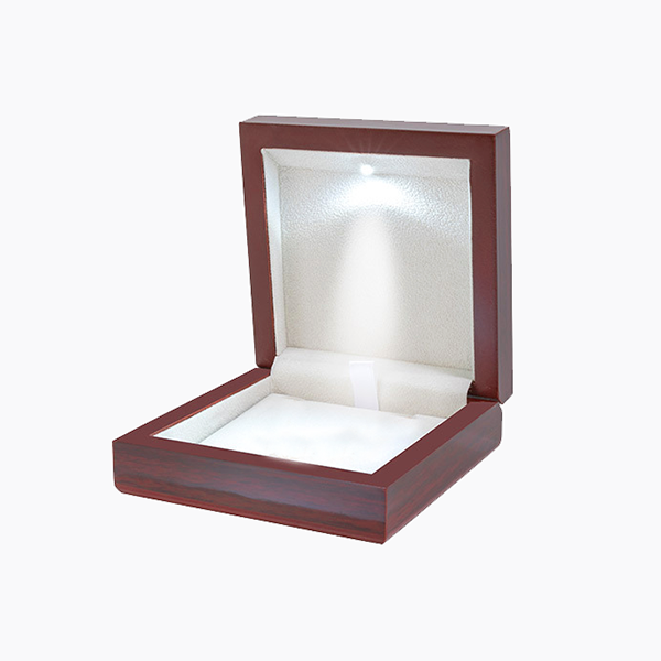Vintage wooden box for jewellery storage